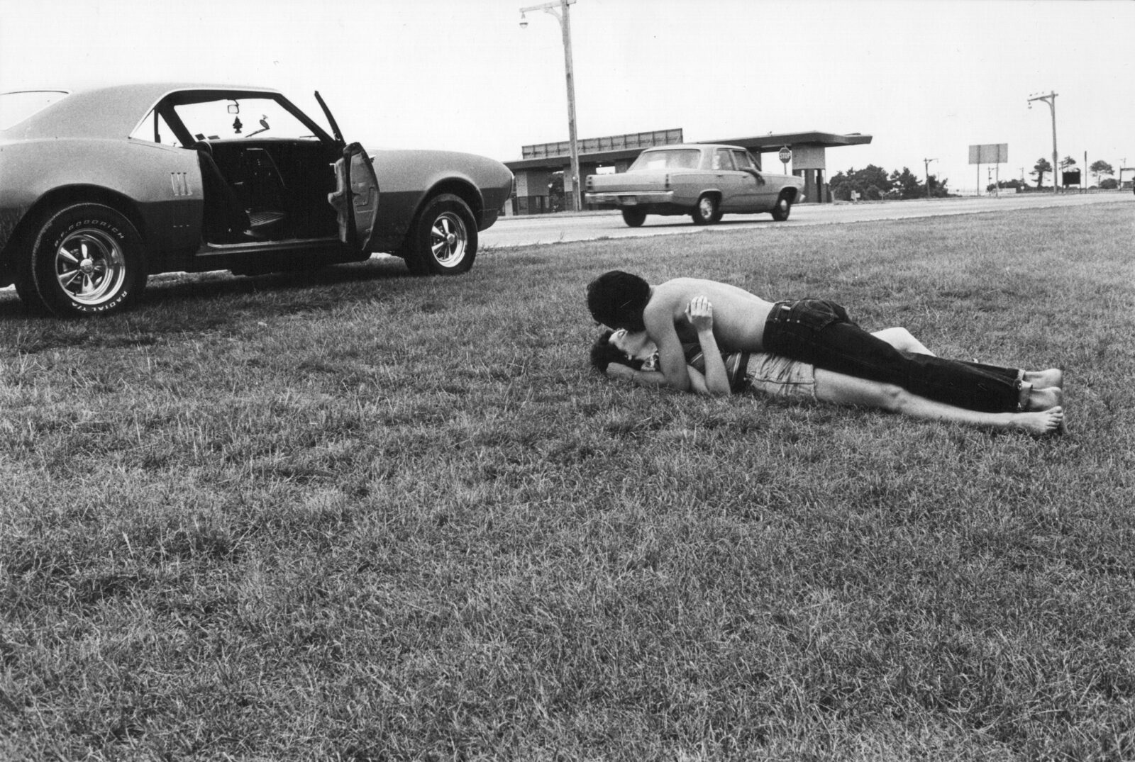 2-arlene-gottfried-kissing_on_the_highway-queensnewyork1980